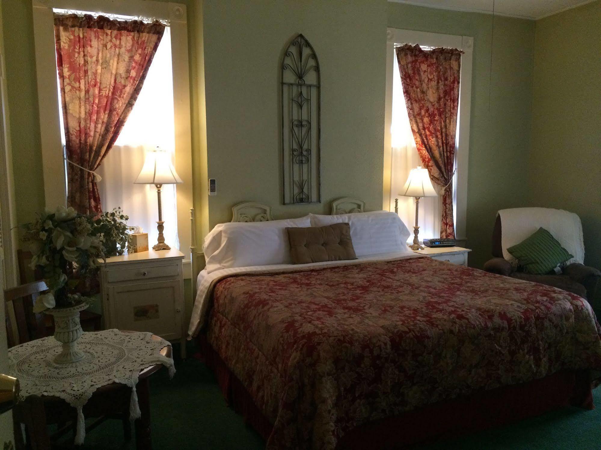 The Courtland Hotel & Spa Fort Scott Buitenkant foto